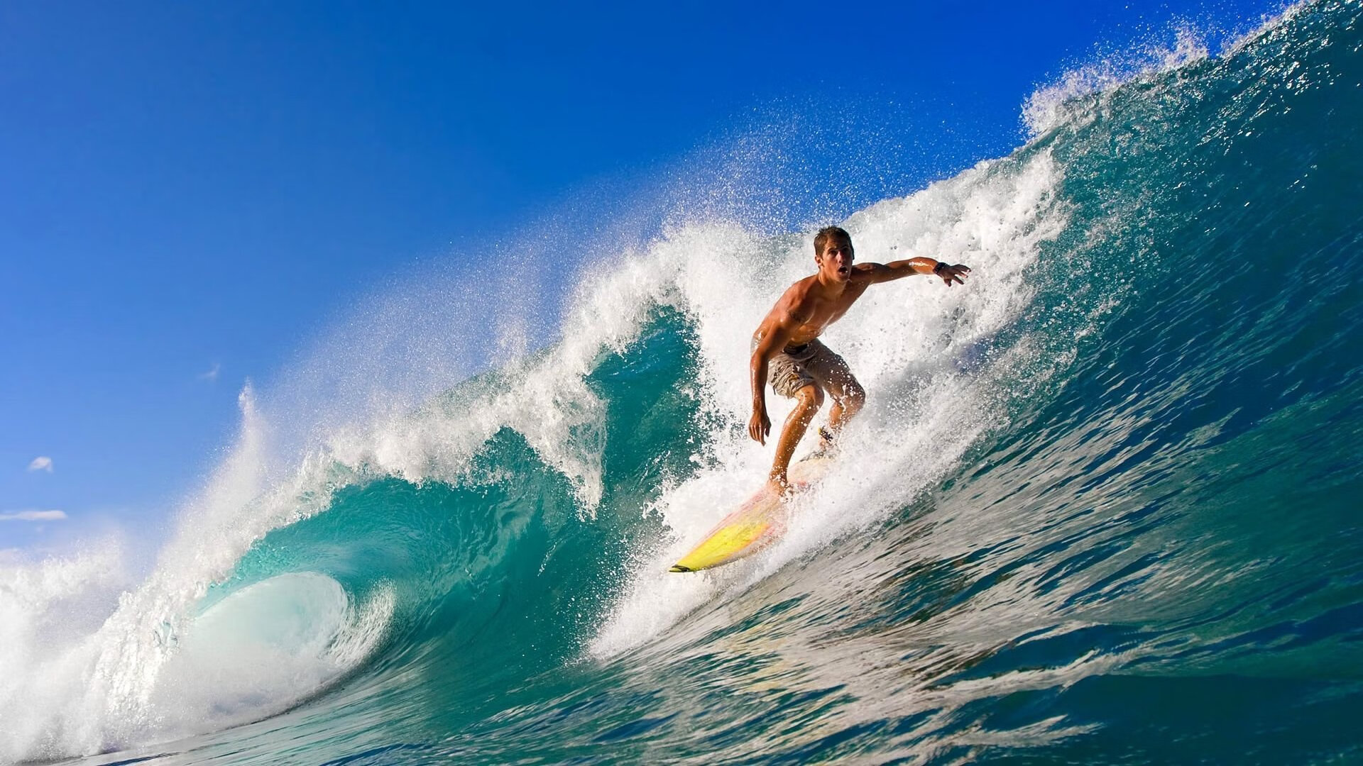 国际赛事巡回:带你走遍全球最热比赛场地,全球哪最热