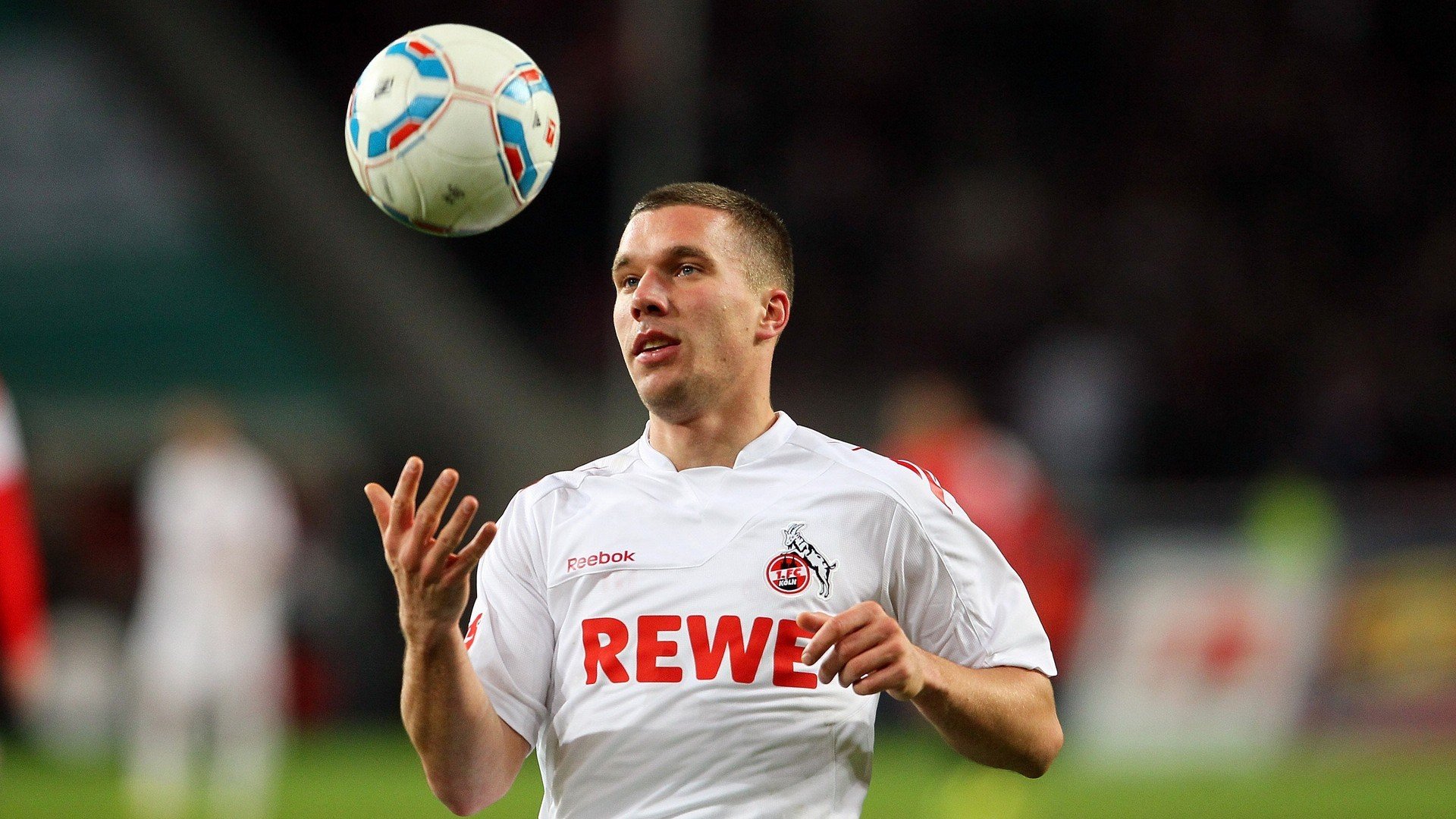 足球文化衍生短剧上线播出引发讨论，足球文化的定义